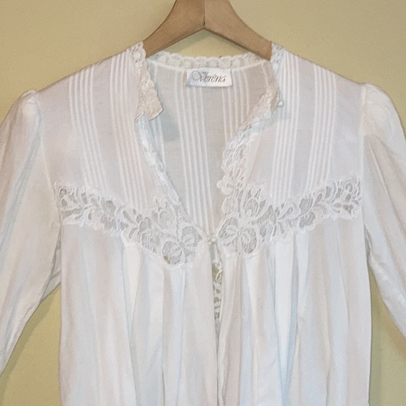 Vintage Bed Jacket Battenberg Cover Kimono Pajamas Coastal - Picture 8 of 13